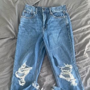 American Eagle mom jeans